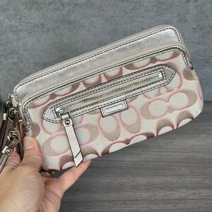 Coach Daisy Outlined Signature Metallic Double Zip Wristlet Wallet
